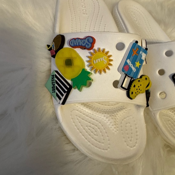 Croc Slides with 18 charms. Size Women 6 - Picture 3 of 14